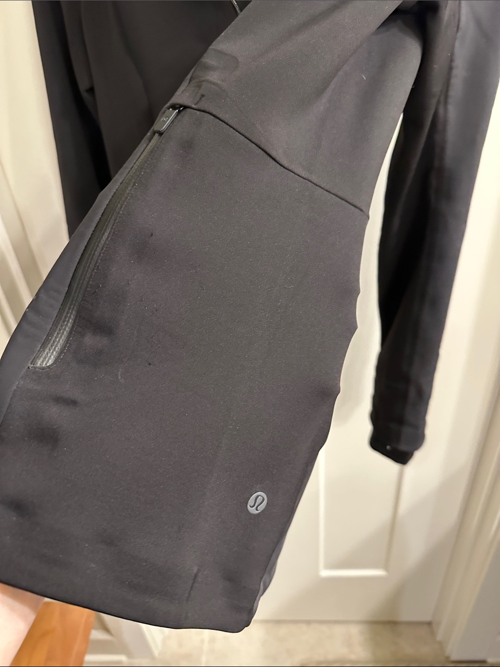 Lululemon jacket - Picture 7 of 7